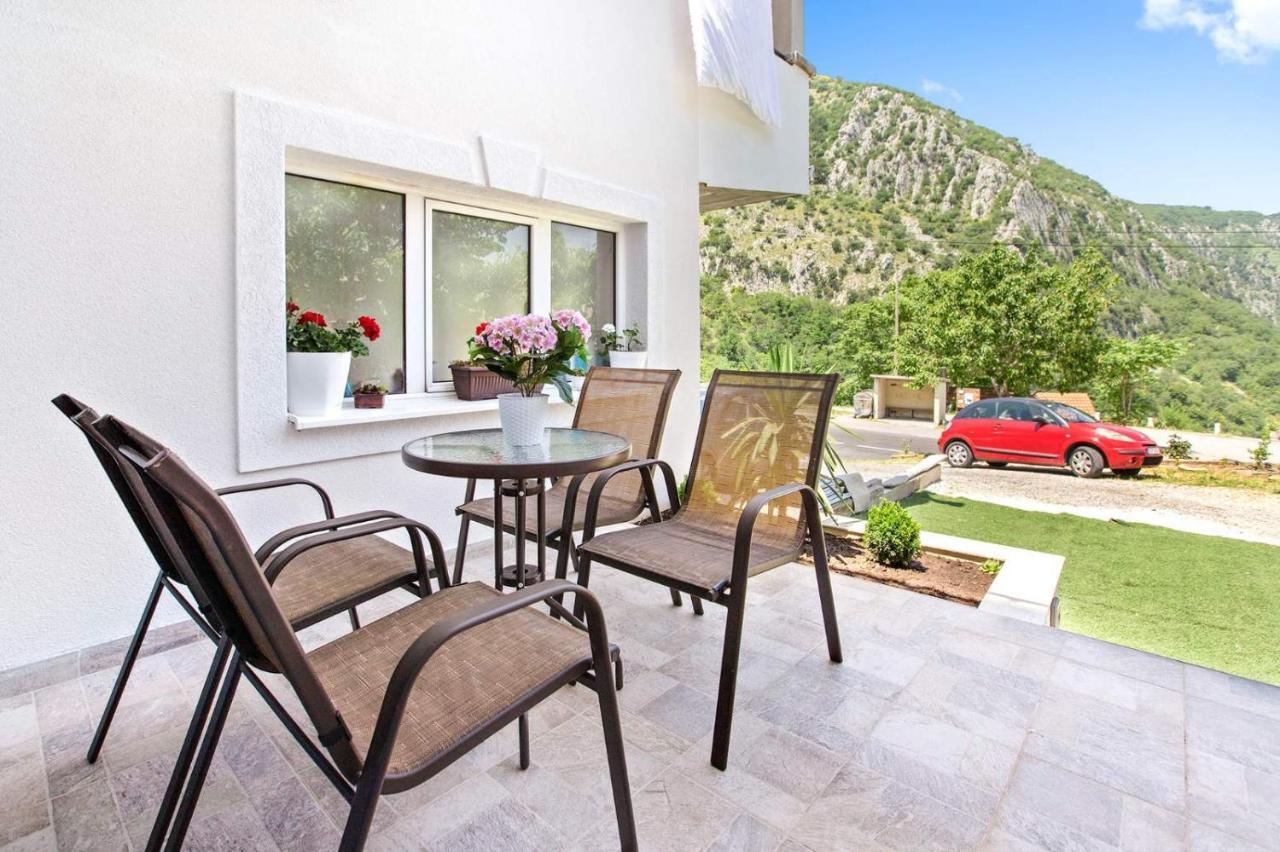 Apartmani Vasilije Kotor Luaran gambar
